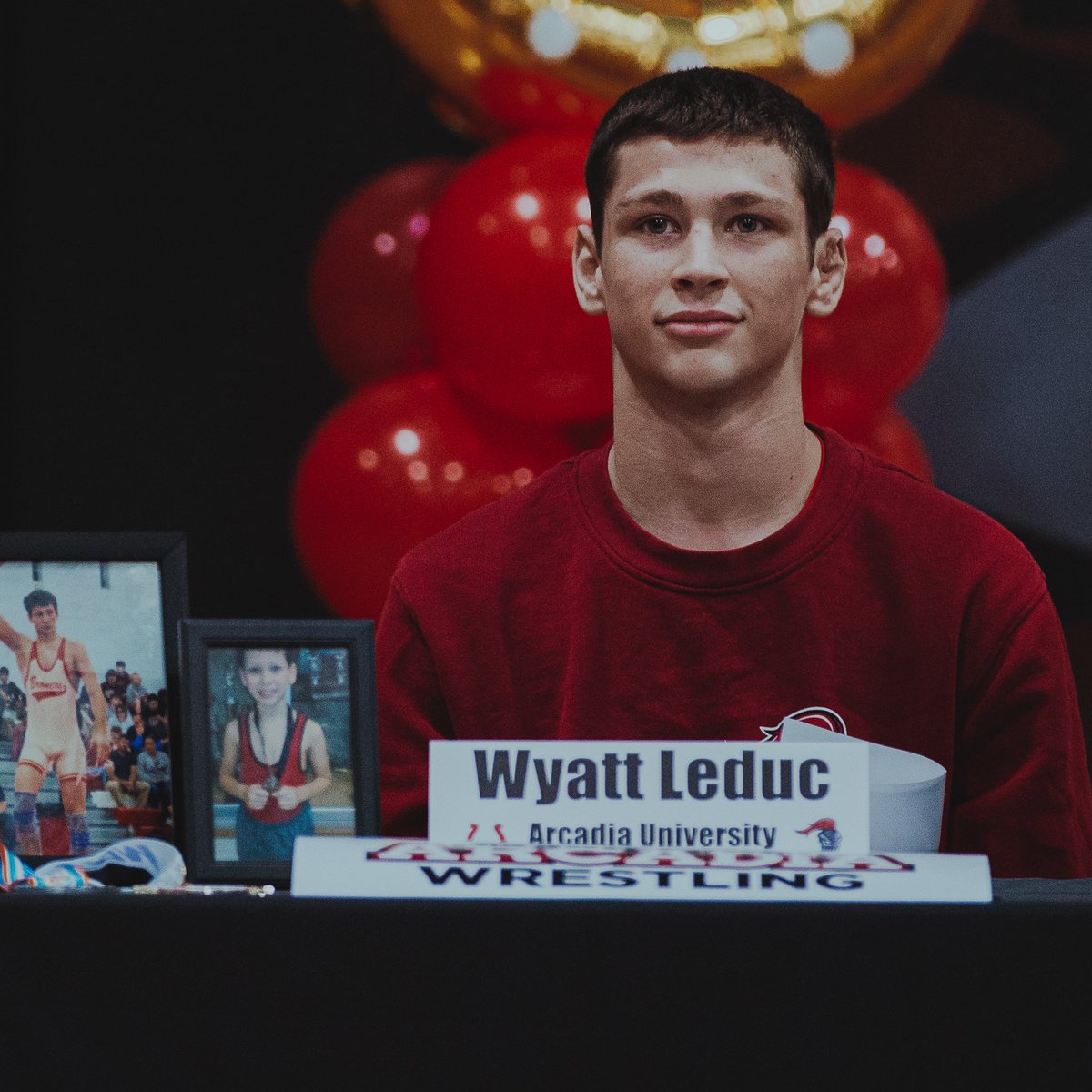 We are so proud to celebrate all of our athletes who committed to further their athletic and academic careers today on National Signing Day

#HorsePower