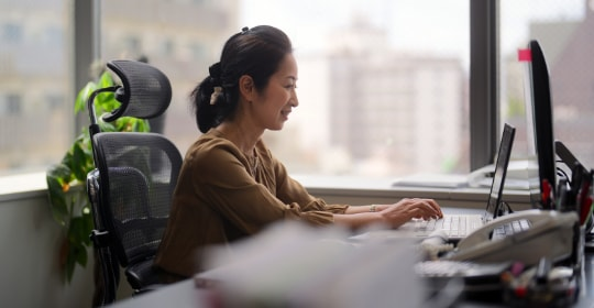 daveandcori's tweet image. One HR team saw a 15% increase in case volume in the first quarter after deploying an out-of-the-box (OOTB) ServiceNow solution. Read how you can help transform your employees’ #DigitalEngagement with HR. dy.si/ub5q2