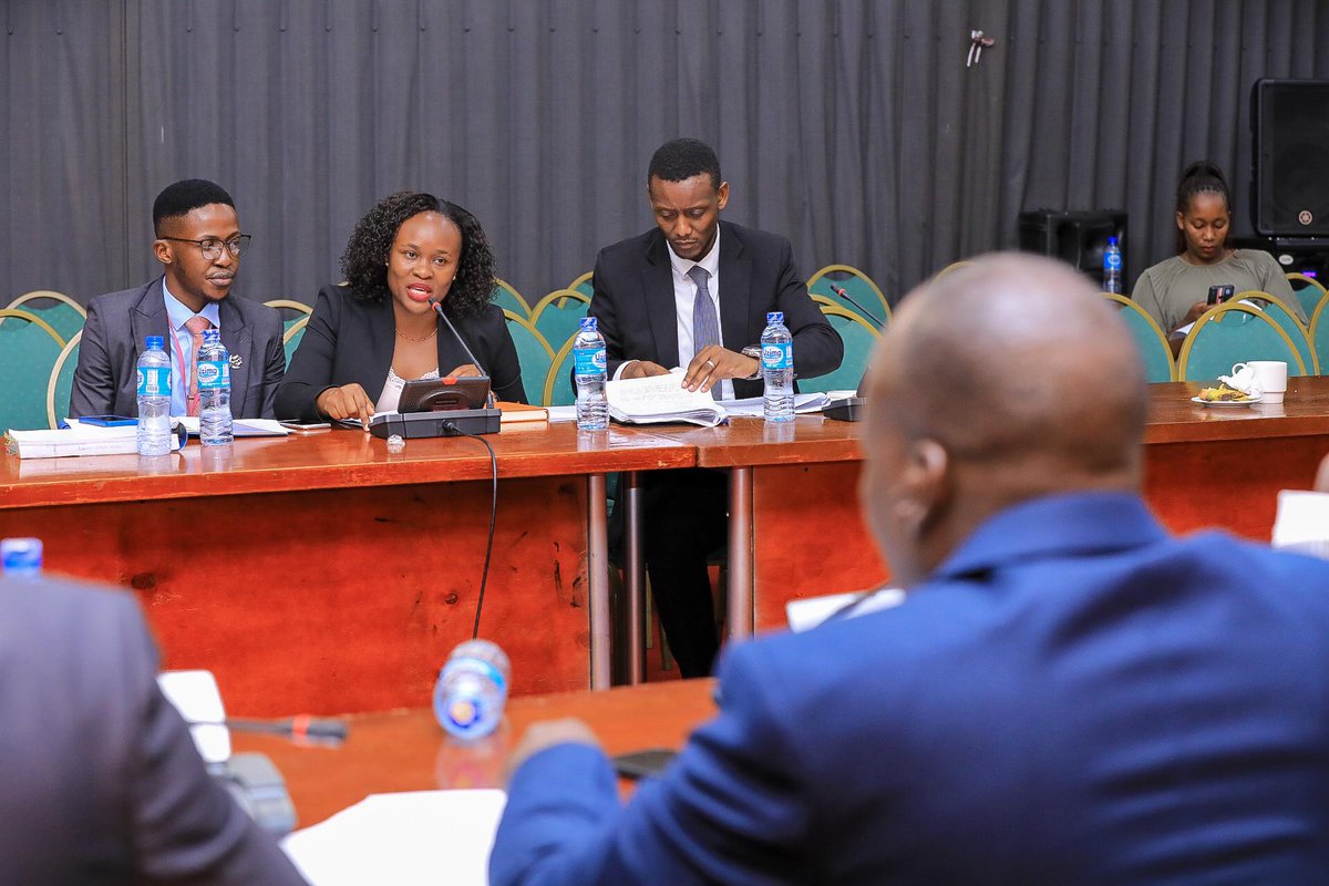 ReeveAdvocates's tweet photo. 🚨 MARRIAGE BILL 2024: WHAT YOU NEED TO KNOW! 🚨

Today, Reeve Advocates led by the Managing Partner @Ainembabazicass presented key proposals to the Parliamentary Legal Committee and Gender Committe on the Marriage Bill 2024—a Bill that could reshape Uganda’s marriage laws! https://t.co/xGv6czgqVS