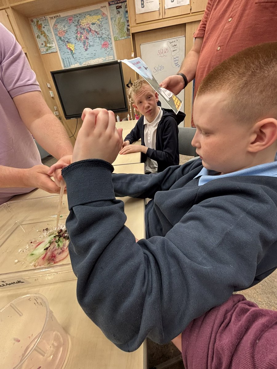 Craigy_Science's tweet photo. Bases 1&amp;3 have loved making and melting their own space rocks in Science this week ☄️

@CraigmarlochINV https://t.co/cyAduSW6UX