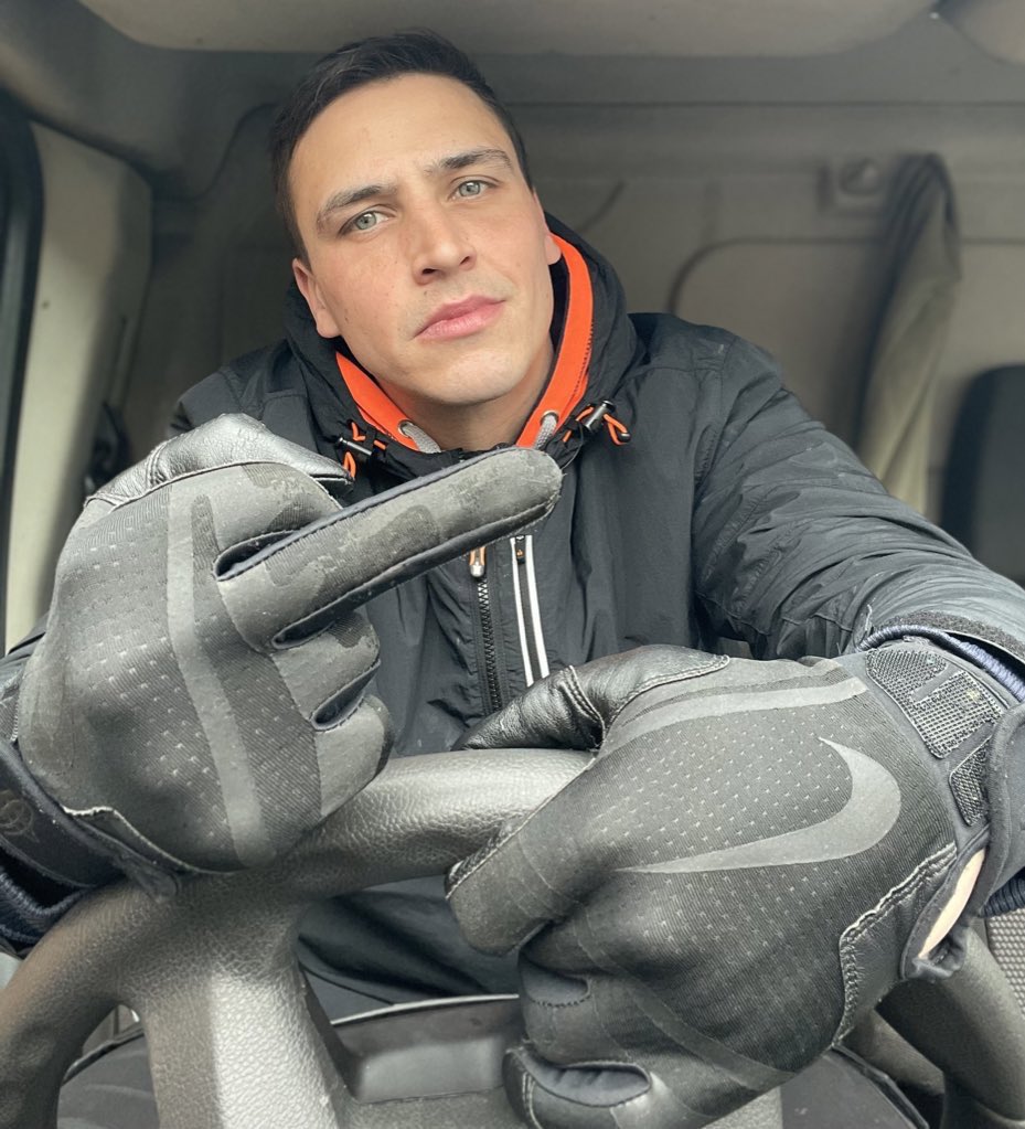 JackEarnshaws's tweet photo. 🚨 Retweet Game 🚨 

£1 💭/ £1 ♻️/ £1 ❤️ 

2 Comments Max Each 🗣️ 

5 Minute Duration ⏰ 

My new Norwegian boy has been enjoying today and now wants his first RT Game! 

Lets give him what he deserves 🥵 https://t.co/oTwdl1yVvA