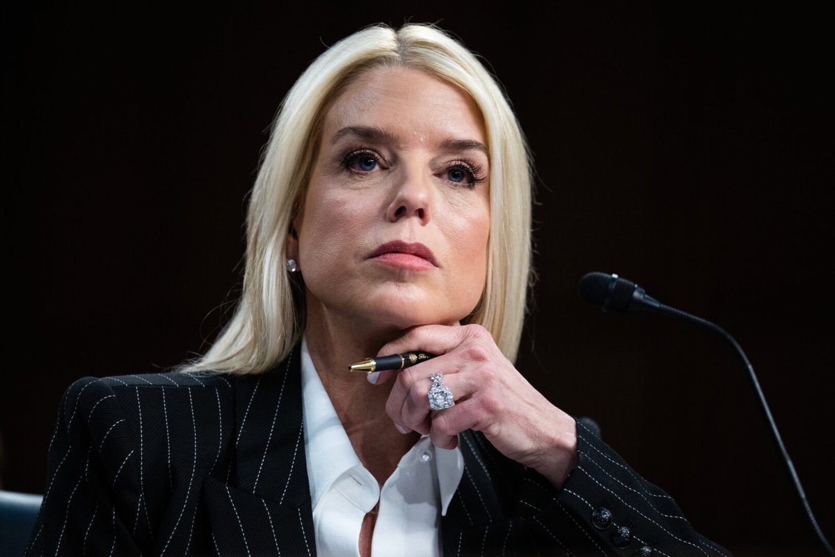🚨BREAKING: Attorney General Pam Bondi has ordered the Department of Justice to cut off all federal funding to sanctuary cities.

What a POWERFUL first move 🔥