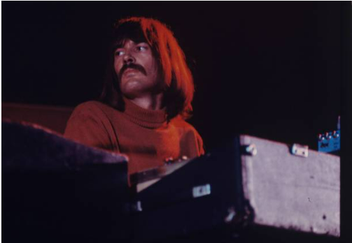 JoeBanksWriter's tweet photo. Oof, more sad news... Mike Ratledge was absolutely one of the key players of the early progressive age, with an amazing, sometimes vicious organ sound. And one of the greatest taches in rock! https://t.co/ifcSB62Y39