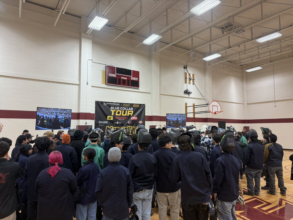 Suzanne Johnson (@suz46johnson) on Twitter photo Started my day at Elgin HS for the Blue Collar Tour! Thank you EHS for hosting this learning opportunity and supporting our welding students as they earn accreditation and become career ready! <a href="/sdu46/">School District U-46</a> <a href="/elginhighmaroon/">Elgin High School</a> <a href="/U46TeamED/">Lela Majstorovic</a> Started my day at Elgin HS for the Blue Collar Tour! Thank you EHS for hosting this learning opportunity and supporting our welding students as they earn accreditation and become career ready! <a href="/sdu46/">School District U-46</a> <a href="/elginhighmaroon/">Elgin High School</a> <a href="/U46TeamED/">Lela Majstorovic</a>