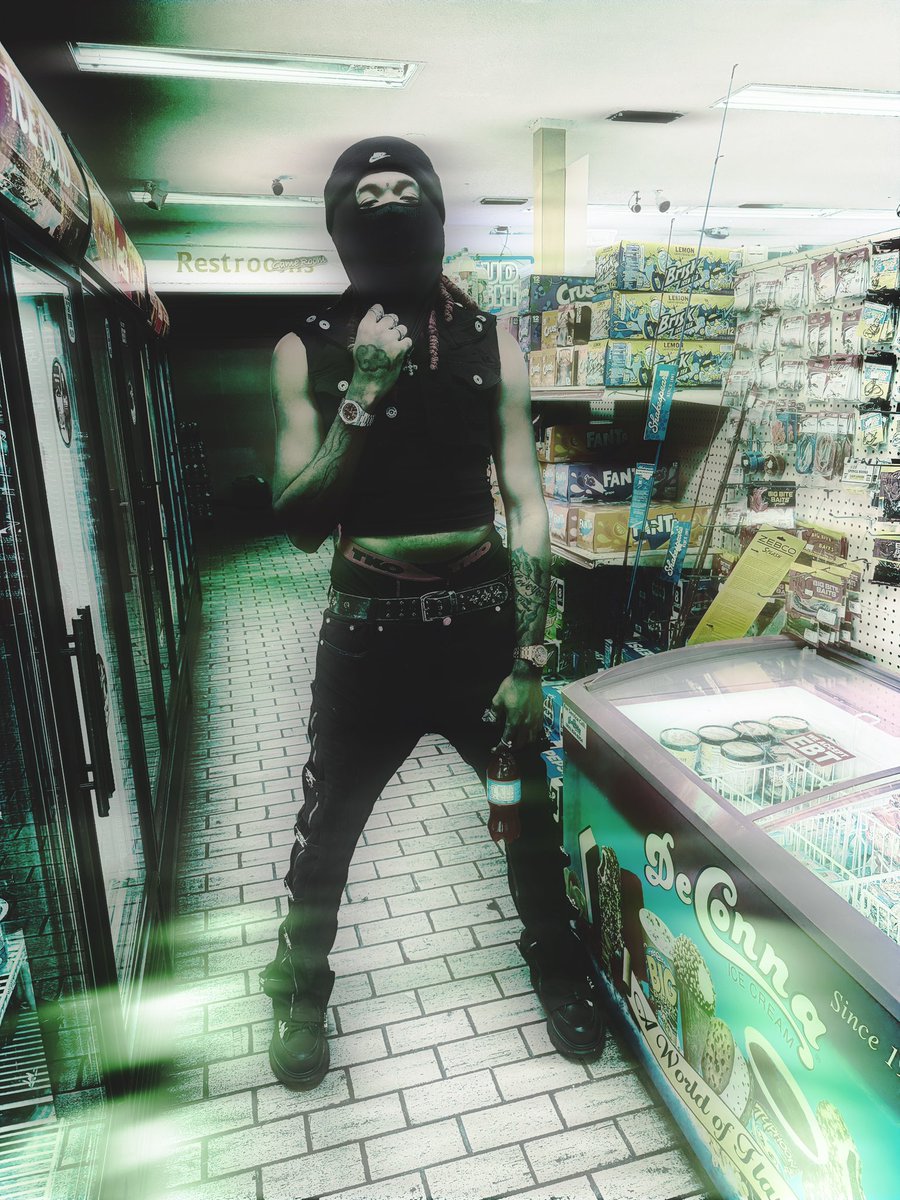 1vegeta__'s tweet image. I Put Dat Shii On And I Don’t Take It Offffff +++++ #DripStarVegeta #TLV #NoEgo #LinkinBio