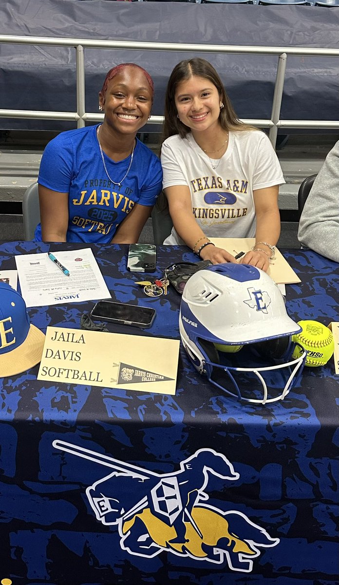 Elkins HS Softball (@knight_softball) on Twitter photo Congratulations to <a href="/jaila_davis2025/">Jaila Davis (OF/C)</a> and <a href="/VictoriaVarg27/">Victoria Vargas</a> on signing their letter of intent today! We’re so proud of you both 💙💛 Congratulations to <a href="/jaila_davis2025/">Jaila Davis (OF/C)</a> and <a href="/VictoriaVarg27/">Victoria Vargas</a> on signing their letter of intent today! We’re so proud of you both 💙💛