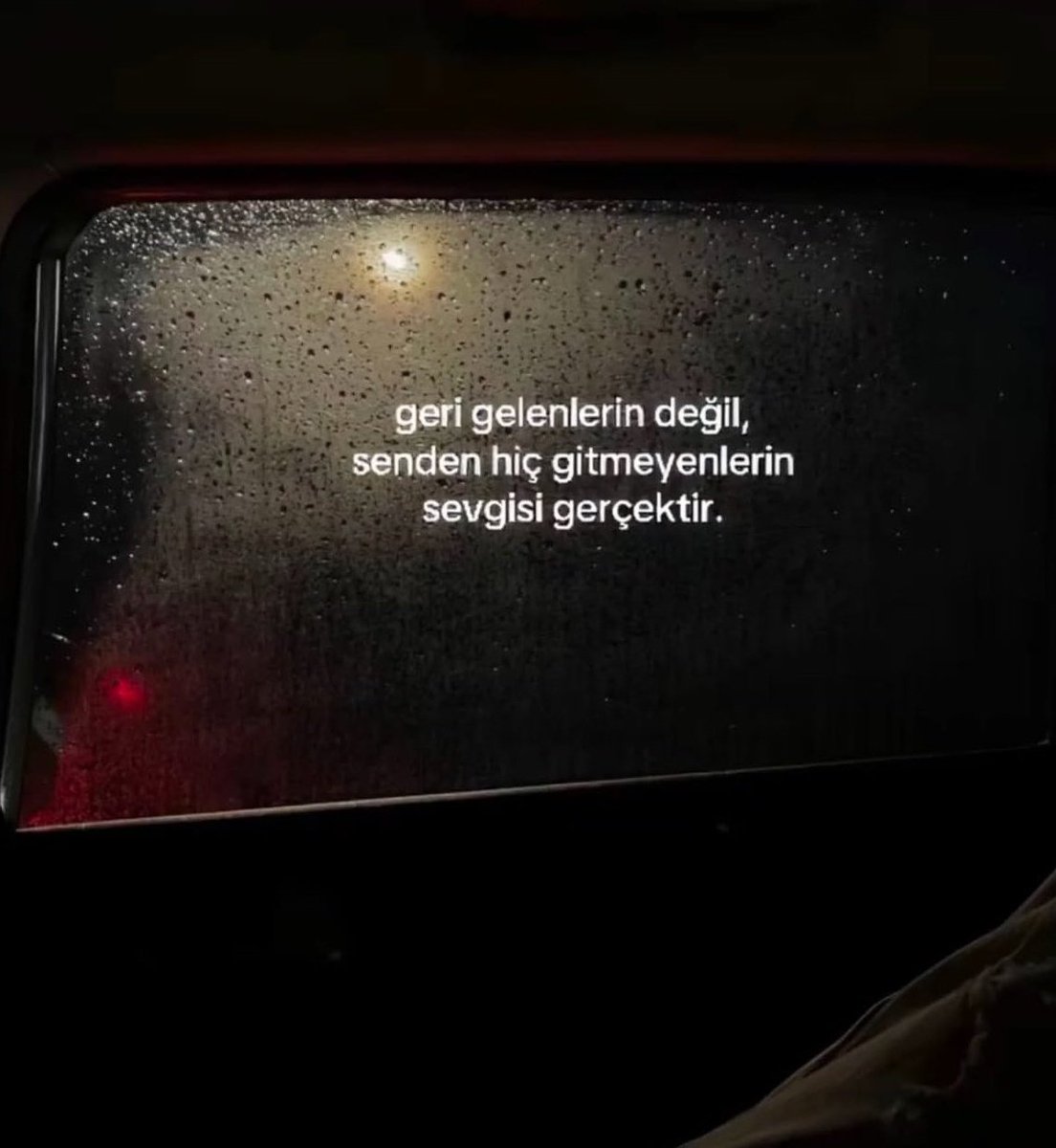 u t k u (@moodsuziuk) on Twitter photo 