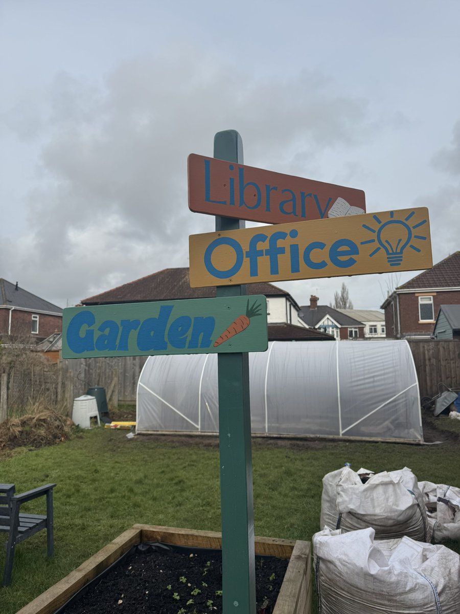 Mr_John_Harvey_'s tweet image. Great to see Zero Mile Gardens #CommunityGarden at Theatre Alibi going from strength to strength.

Join me and other @coopuk members in choosing #ZeroMileGardensCIC as your #LocalCommunityFund cause 👉🏻 membership.coop.co.uk/causes/86616 

#Exwick #StThomas #Exeter 

facebook.com/share/p/15wVvH…