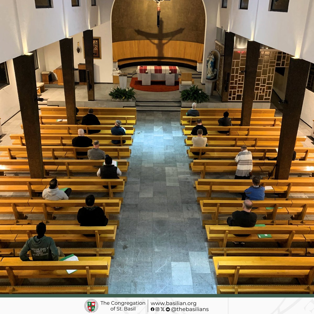 Please keep our Superiors and Rectors in your #prayers as they gather in Tlalpan, Mexico City (Feb 4-6) for their annual Workshop with the General Council. Swipe to see moments from the welcome reception hosted by the Scholasticate, opening #Mass, and Night Prayer.

#community