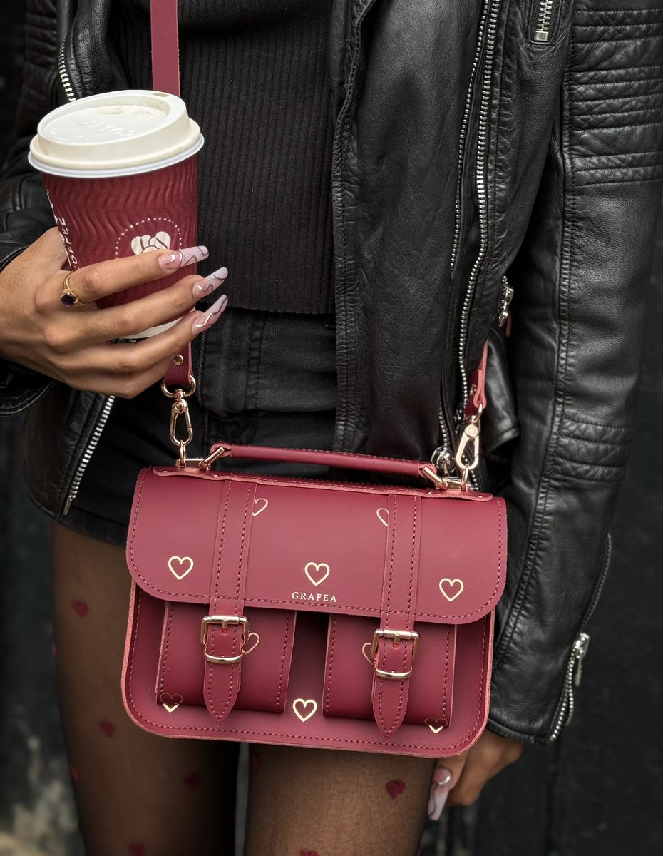 GRAFEA's tweet photo. Micro rose gold hearts mulberry 💕 https://t.co/FuvBZ9rXkG