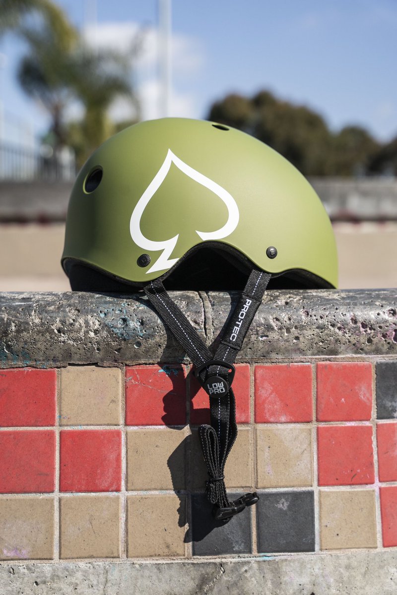 protec's tweet image. 🚨NEW LOW PRO COLOR🚨
🪖ARMY GREEN🪖

✔️SLIMMEST PROFILE
✔️DEEPEST FIT
✔️MOST COMFORTABLE 
✔️LIGHTWEIGHT 
✔️FULLY CERTIFIED FOR SKATE and BIKE

📹 @taylor___ballard 
 #protec #LowPro