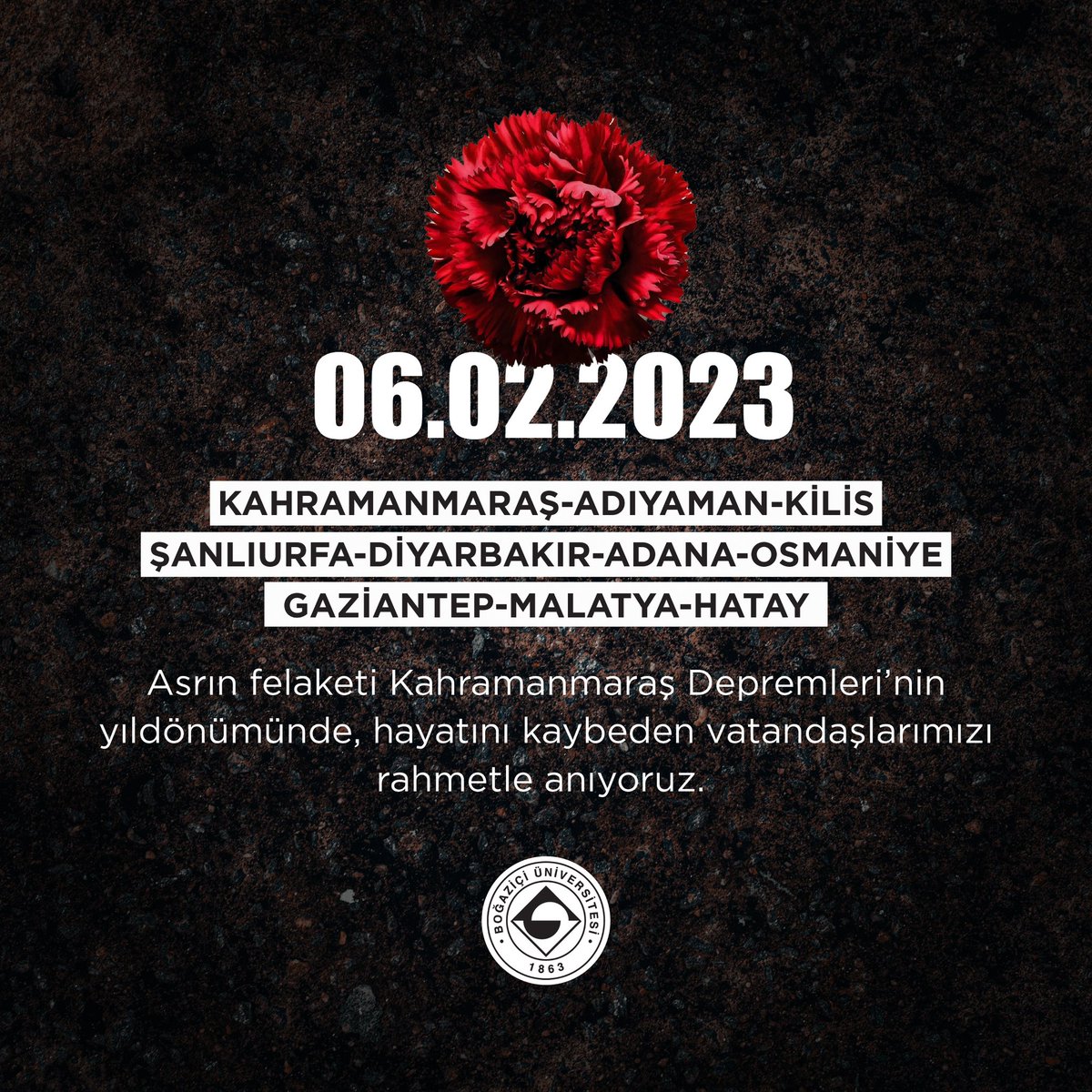 Asrın felaketi Kahramanmaraş Depremleri’nin yıldönümünde, hayatını kaybeden vatandaşlarımızı rahmetle anıyoruz.