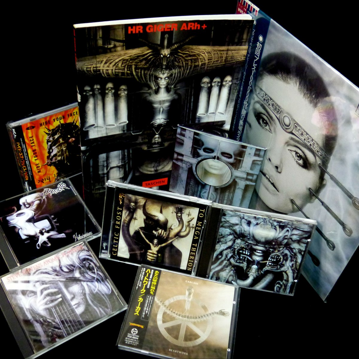 youcharist's tweet image. 【Happy 85th Birthday】

H.R.Giger (5 Feb 1940 – 12 May 2014)  
#HRGiger #Celticfrost #ToMegaTherion #Carcass #Heartwork #EmersonLakePalmer #BrainSaladSurgery #Atrocity #Danzig #DebbieHarry #STEVESTEVENS #AtomicPlayboys #HIDEYOURFACE