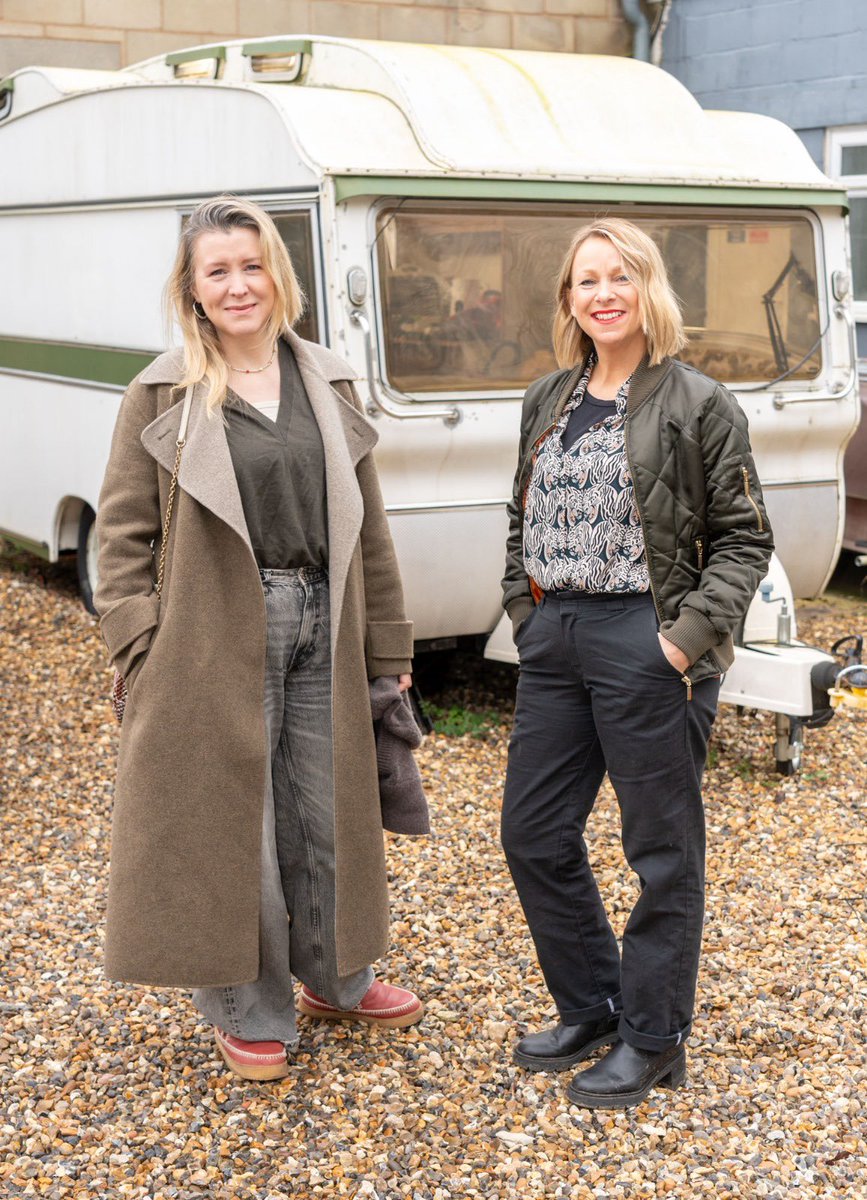 Faye Hatcher (@fayehatcher) on Twitter photo Look who’s joined us in The Caravan <a href="/SpaceHoppers_/">SpaceHoppers</a> this week!
Award-winning actor, director, writer AND Stroudie <a href="/alicelowe/">Alice Lowe</a>
Alice joined us for a chat about her film <a href="/timestalkerfilm/">Timestalker</a> showing <a href="/SVA__/">SVA</a> on Valentine’s Day! Coming soon to @stroudtimes YouTube.
📷 <a href="/micropress45/">Matt Bigwood</a> Look who’s joined us in The Caravan <a href="/SpaceHoppers_/">SpaceHoppers</a> this week!
Award-winning actor, director, writer AND Stroudie <a href="/alicelowe/">Alice Lowe</a>
Alice joined us for a chat about her film <a href="/timestalkerfilm/">Timestalker</a> showing <a href="/SVA__/">SVA</a> on Valentine’s Day! Coming soon to @stroudtimes YouTube.
📷 <a href="/micropress45/">Matt Bigwood</a>