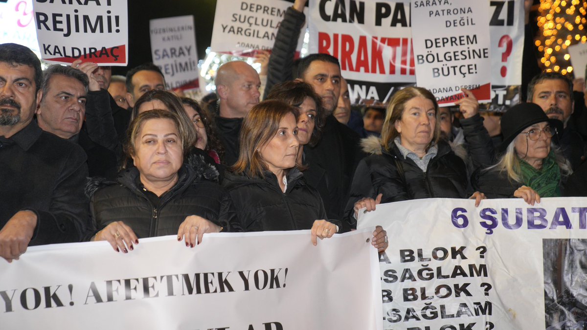 Oyatekin01's tweet image. 6 Şubat depreminin 2. yılında kaybettiğimiz vatandaşlarımızı anmak için düzenlenen yürüyüşe Genel Başkan Yardımcılarımız, Parti Sözcümüz, Grup Başkanvekilimiz, PM Üyelerimiz, Milletvekillerimiz, İl Başkanımız, Belediye Başkanlarımız, İl ve İlçe Örgütlerimiz ile birlikte katıldık.…