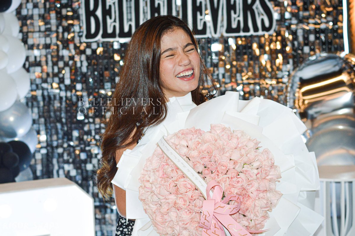 belindoll's tweet photo. 8th anniversary of donators and bellelievers 💐

#DonBelle. https://t.co/ifJhD9pVuH