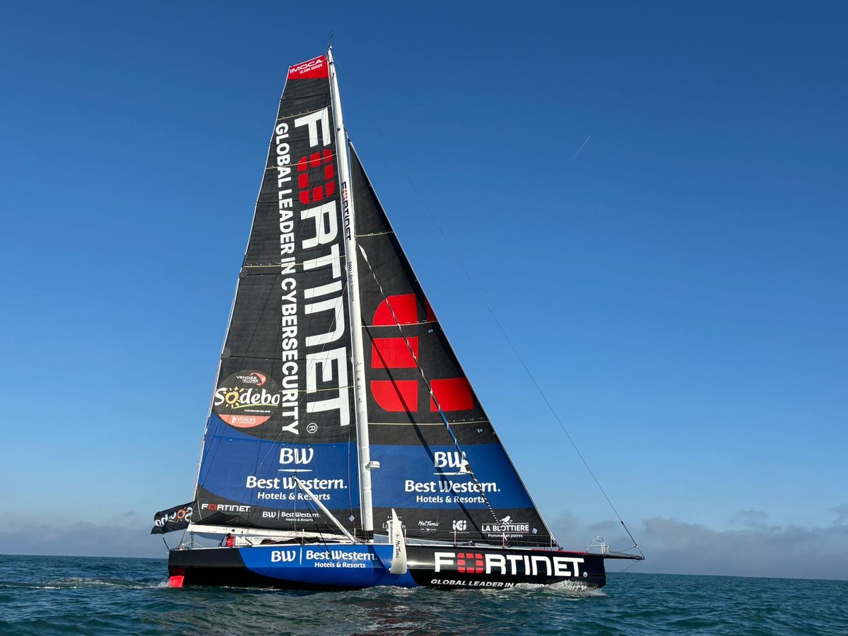 Félicitations à <a href="/RomainAttanasio/">Romain Attanasio</a> qui a franchi ce dimanche la ligne d'arrivée du Vendée Globe 2024 après 83J 22 H 48 M et 18 S🏆
En tant que co-sponsor depuis 2020, nous sommes fiers d'avoir accompagné Romain dans cette incroyable aventure ! 🌊