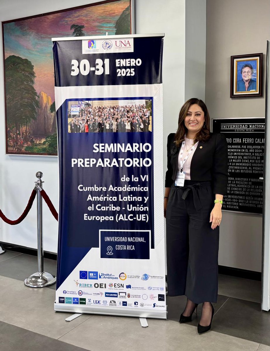 utpl's tweet photo. 🔵🌎 ¡#UTPLGlobalCampus presente en el análisis del futuro de la educación superior! 

En el camino hacia la VI Cumbre Académica 2025, expertos de América Latina, el Caribe y la Unión Europea se reunieron para debatir el presente y futuro de la educación, la ciencia, la tecnología y la innovación en el contexto de la IV Cumbre CELAC-UE 2025.  

Ana Bravo, directora de Relaciones Interinstitucionales #UTPL, representó a UTPL en el grupo de Derechos Humanos, ciudadanía global, género, inclusión y diversidad, liderando la introducción y coordinación de este espacio clave para construir un futuro académico más sostenible.

📚🤝 ¡Comprometidos con una educación sin fronteras!