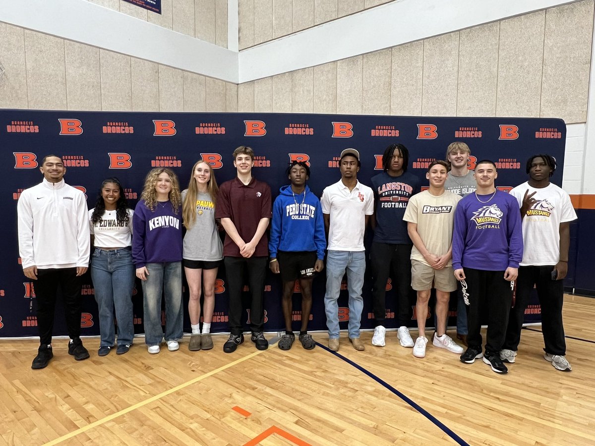 NISDBrandeis's tweet image. It’s signing day in💙Bronco Country🧡! Help us congratulate1️⃣2️⃣Broncos as they sign🖋️their #NLI to continue their athletic and academic careers at the next level🏫.
@NISD_Athletics @danaperry73 @Coach_KLewis #nationalsigningday2025 #RepTheB #AlwaysReppin #BTheBrand #BrandeisProud