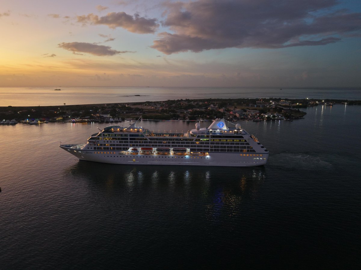 PortAuthorityJa's tweet photo. Welcome to the Historic Naval Dockyard in Port Royal, Oceania Sirena! 🌴🚢 

Today, we proudly welcome the Oceania Sirena to the historic shores of Port Royal. 

#PortAuthorityOfJamaica #PortRoyal #OceaniaSirena #CruiseDestination #JamaicanPorts https://t.co/5zH5u0CJ3K