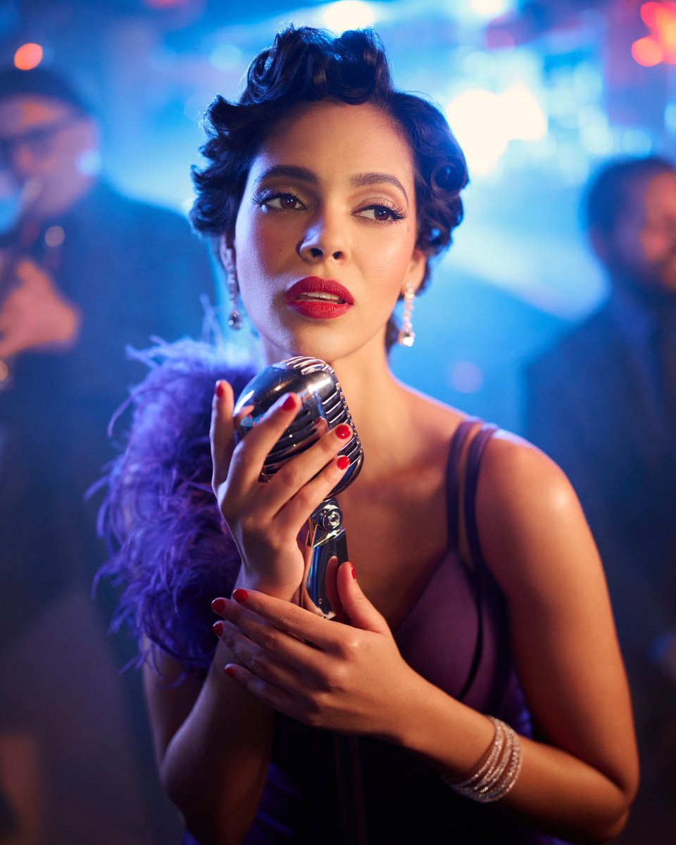 NikonUSA's tweet photo. A classic lens for elevated portraits. See how #NikonAmbassador @JoeMcNallyPhoto created stunning images with the new NIKKOR Z 35mm f/1.2 S. https://t.co/x2uUnw8Jvl