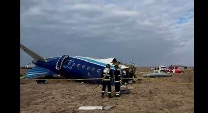 EjdaysRu's tweet image. 💥⚠️ Крушение Azal

Росавиация заявляет, что причины катастрофы еще не установлены, а Казахстан указывает на решения экипажа. Это может значить, что версию ошибки пилотов рассматривают всерьез, но официальных выводов нет.

#Azal #Авиация #Расследование #Катастрофа