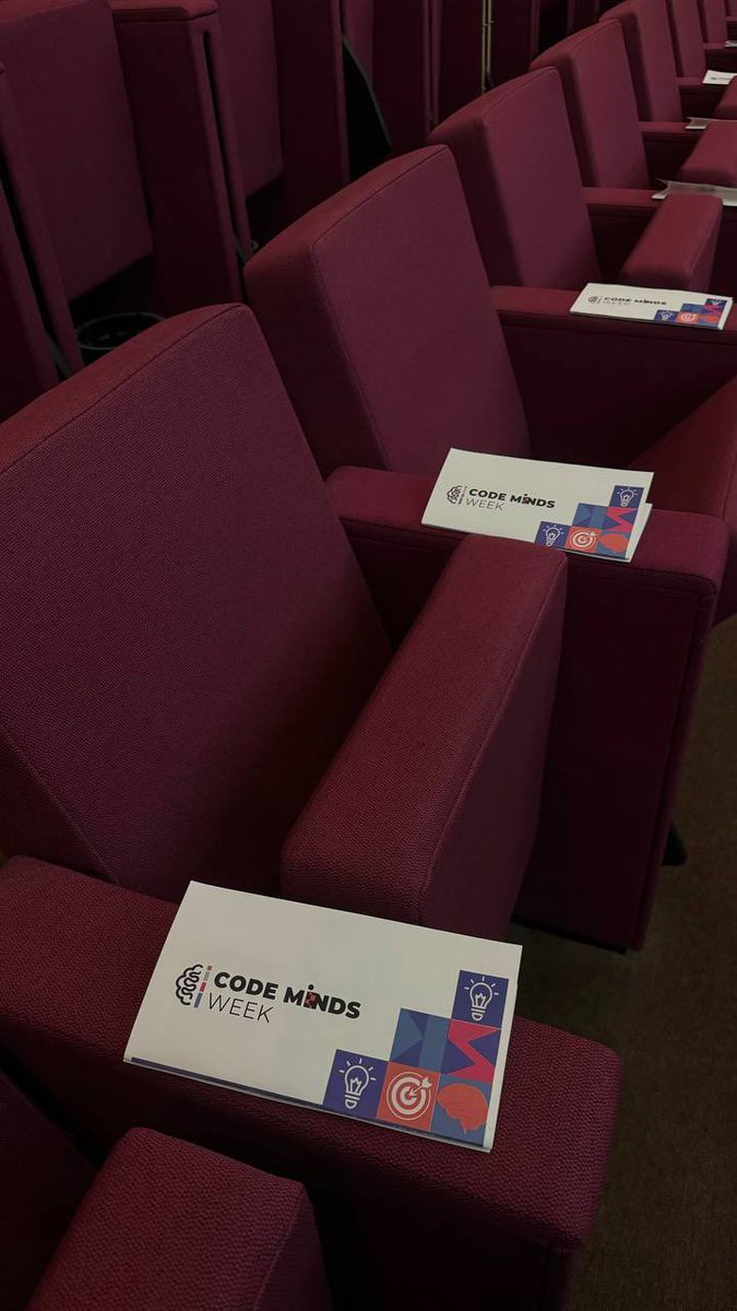 TechMindsMedia's tweet photo. تجـارب جديدة، جَلسـاتٍ مُثم��رة في اليـوم الثاني من #CodeMindsWeek 💫 https://t.co/Qd4vi4th3s