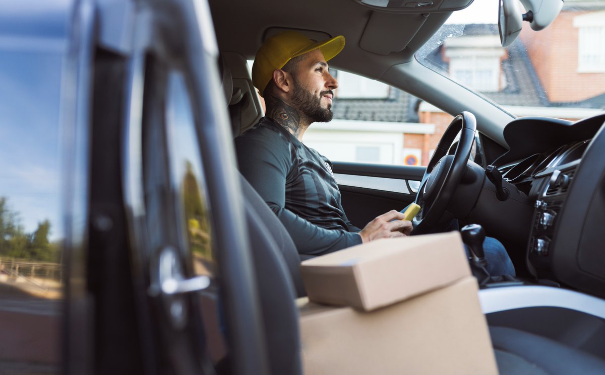 Zoom2Day's tweet photo. Why stress about deliveries when Zoom2Day Deliveries is just a call away? 🚛 From medical supplies to inter-office mail, we ensure fast, secure, and hassle-free service. Count on us to deliver excellence every time! https://t.co/V7MzM4AZ3B