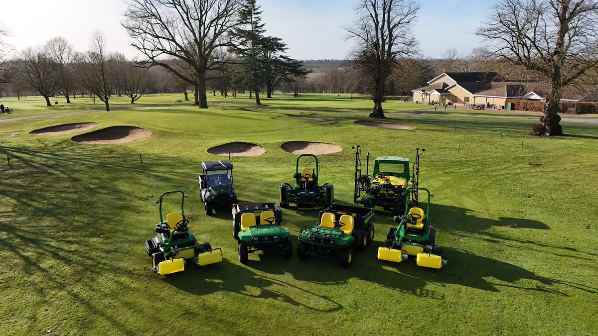 Jamie_Tuckwells's tweet image. Fully connected @JohnDeere fleet installed @BraintreeGC today. Huge thank you to the club, Liam and his team for their trust. Expanded fleet and technology. Always looking ahead. Nice drone shots aswell 👍⛳️. @TuckwellGroup