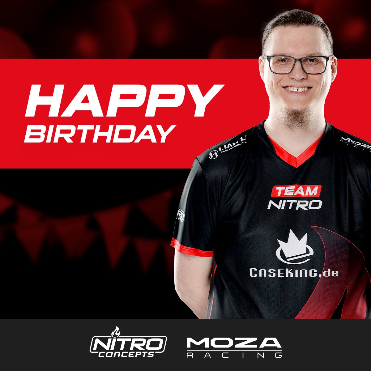 Wir müssen einen Geburtstagspost machen und das ist alles seine Schuld! Machen wir aber gerne – in dem Sinne alles gute an unseren lieben Tituuuuss! 🎊