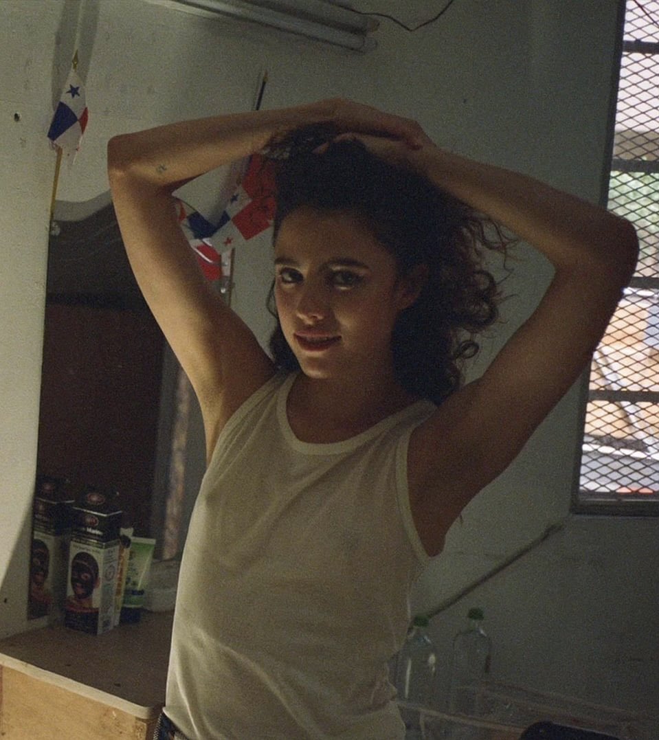 chillviaofarc's tweet image. stars at noon