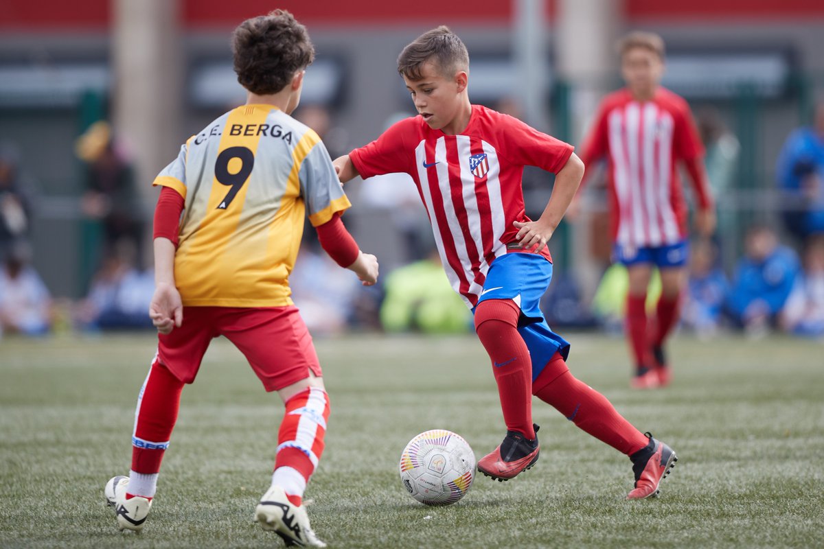 TARfootball_'s tweet photo. 👋 @ceberga1913
Benvinguts de nou al #TARExperience!
🔥 La capital del Berguedà torna aquest #TAR25 amb el seu equip sub11.
#U11Promises #CEBerga https://t.co/Zzujx6BUvq