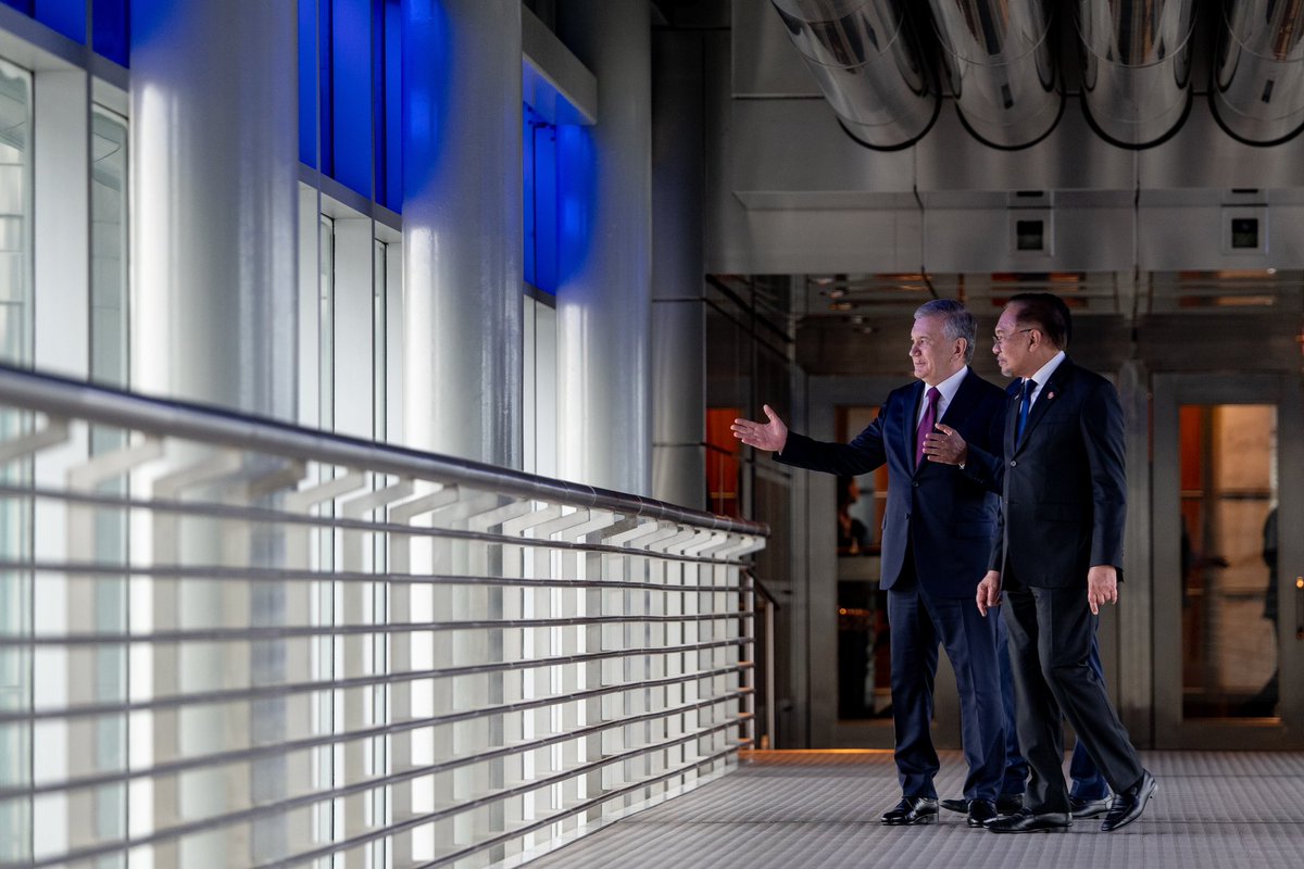 Anwar Ibrahim tweet media