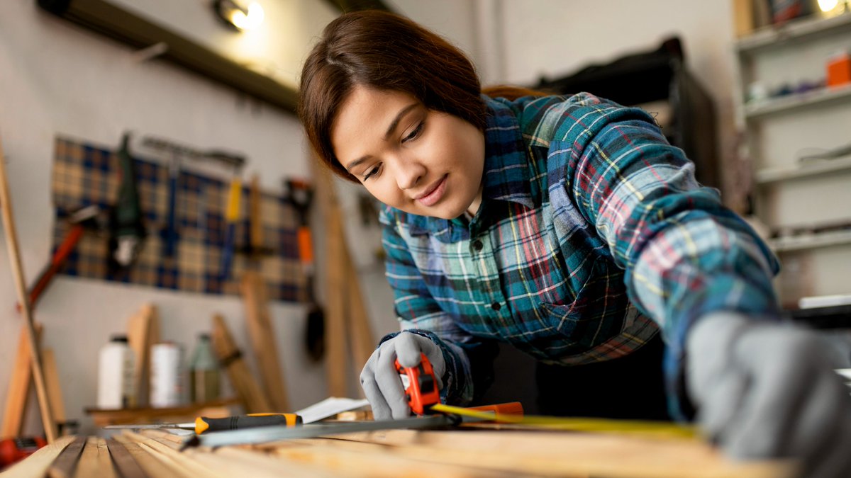 MBJSBrandenburg's tweet photo. Am 3. April ist #Zukunftstag Brandenburg. Für Unternehmen und für Siebtklässler|innen heißt das: Jetzt anmelden! Ein Schnuppertag im Traumjob? Mal gucken, was Betrieben und Einrichtungen so bieten? @Zukunftstag #twlz #schule #sek1 #praktikum Mehr Infos: https://t.co/7wKyP9is4I https://t.co/X5xgqtrTDv