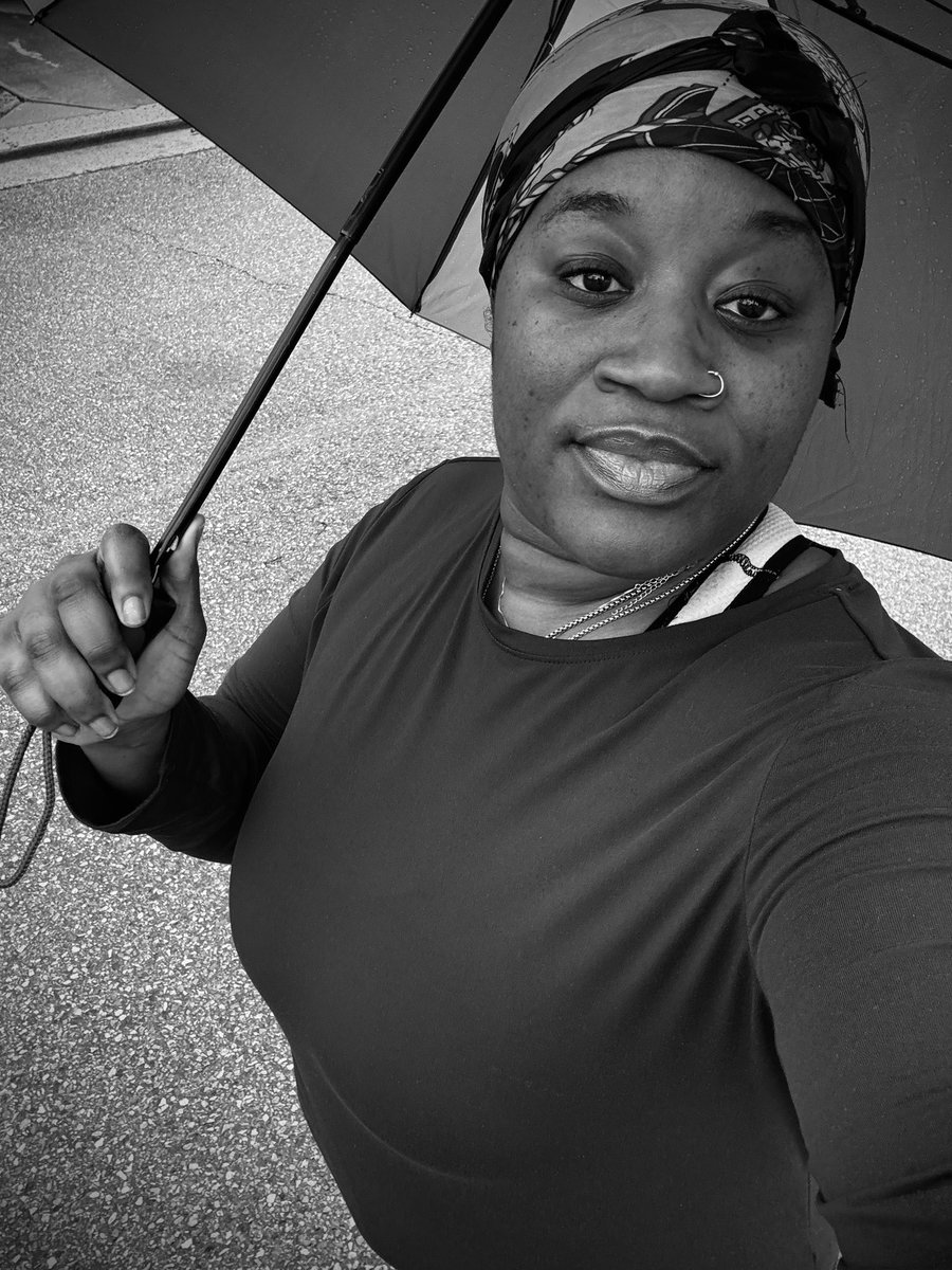 BLACK N WHITE. 😉💗 #thickfit 💪🏾💪🏾😘