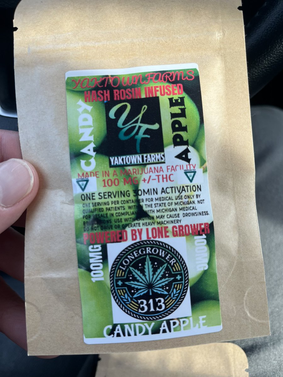 LoneGrower313's tweet photo. Live rosin infused gummies 100mg packs. Assorted flavors https://t.co/Q25POwzwhu