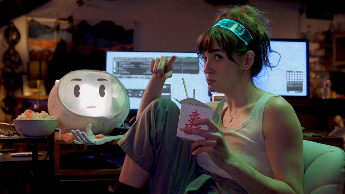 mindshawk's tweet image. A still from my latest film, 'Reprogrammed.' It is part of the @friezeofficial and @ghettofilmschool LA Film Award 2025. 
Head over to the link to vote!

frieze.com/video/reprogra…