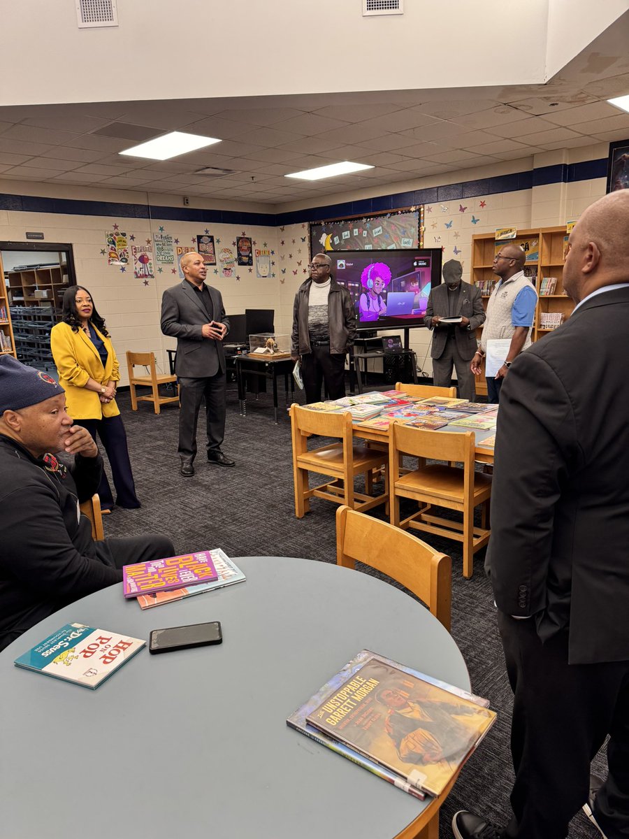 Thank you to everyone who showed up for our REAL MEN READ event! Modeling the importance of literacy to our students is critical. Thank you to the Wesley Chapel branch of the <a href="/dekalblibrary/">DeKalb County Public Library</a> for selecting books for this event. #ilovedcsd <a href="/DeKalbSchools/">DeKalb Schools, GA</a> <a href="/DCSDEdMedia/">DCSDEdMedia</a>