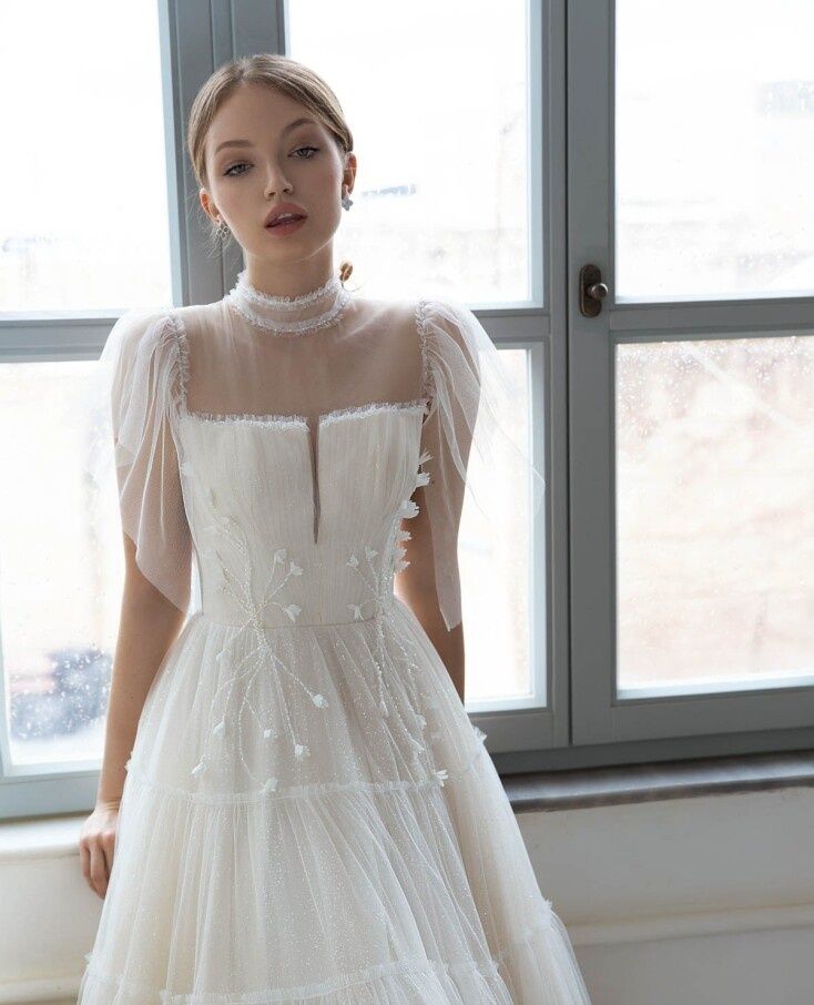 TKBridalAtlanta's tweet photo. Romance meets elegance in this Pollardi Daria Karlozi masterpiece!

With delicate pearls, handmade appliqués, a stunning oval backline, and a magnificent long train, this ivory gown is the epitome of bridal grace. 💕

📅 Book your appointment today!

#Pollardi #DariaKarlozi https://t.co/tK5tOxeG07