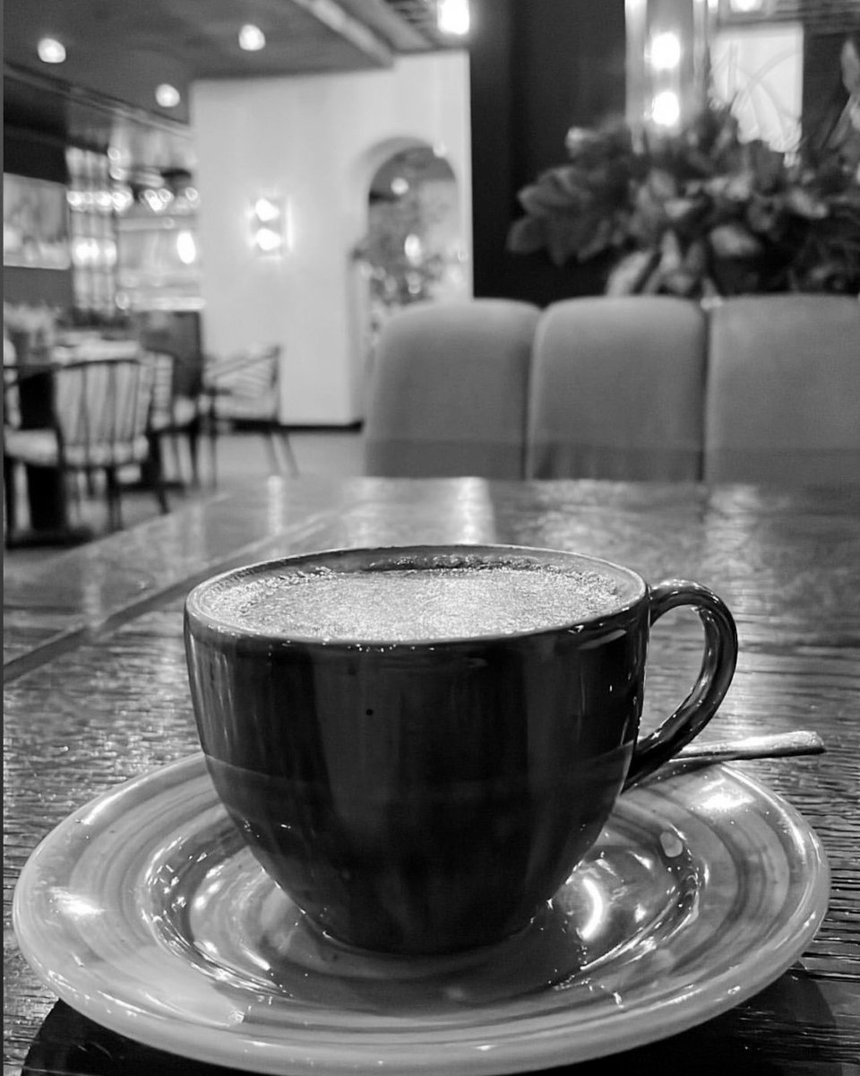 Dannesullivan's tweet photo. Con un café podríamos comenzar!♠️ https://t.co/Yg7Fqlh5S9
