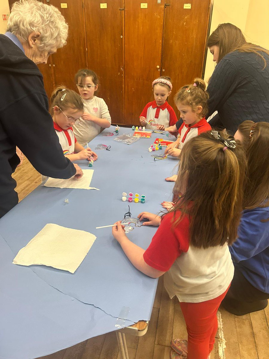 4th Prestwick have been busy making suncatchers which are drying and will be given out next meeting! #Rainbows #Prestwick