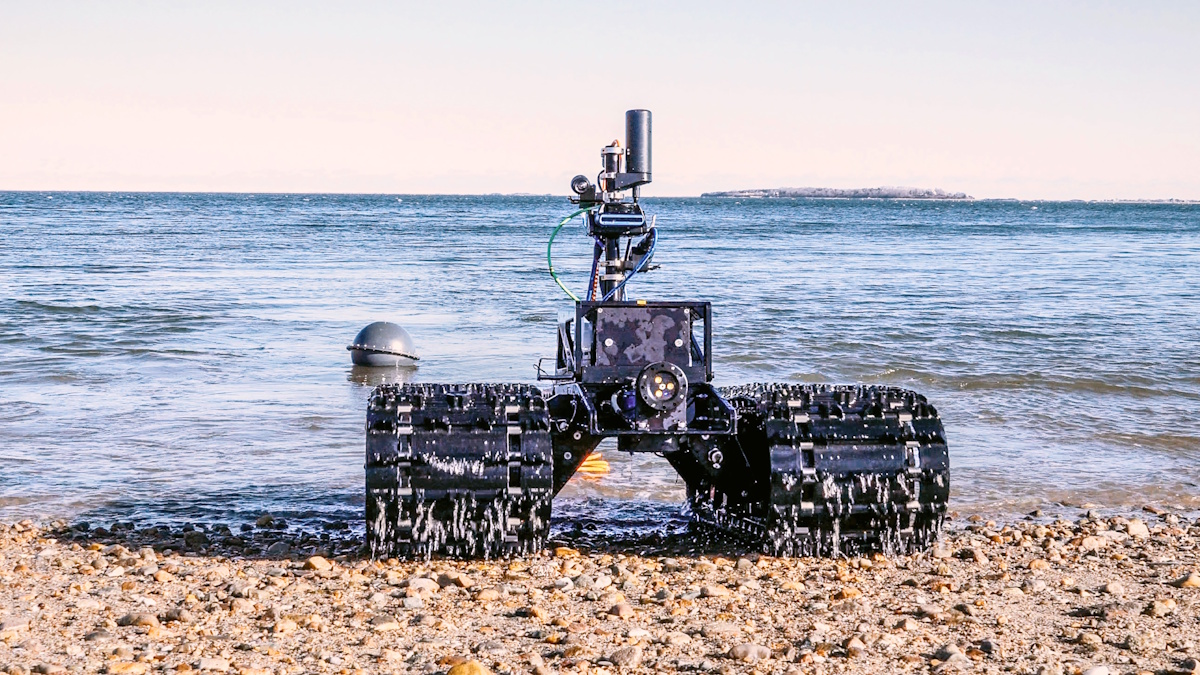 Greensea IQ Secures $5.36M Contract for Bayonet 250 Surf Zone Crawlers to Support U.S. Marine Corps
<a href="/GreenseaSystems/">Greensea Systems</a> <a href="/USMC/">U.S. Marines</a> #crawlers #military #defense #Bayonet250 #surfzone #newcontract #AmphibiousUnderwaterGroundVehicle #AUGV
oceanroboticsplanet.com/greensea-iq-se…