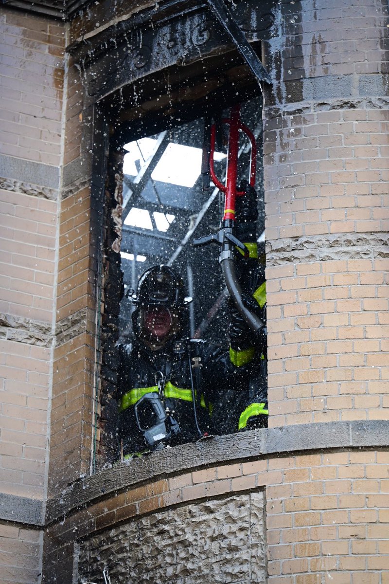FDNY tweet media