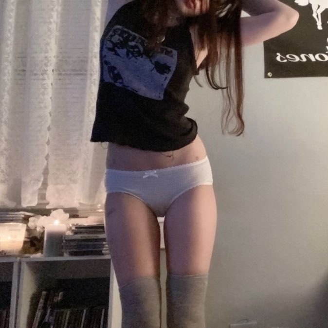 ih8mylyfkmn's tweet photo. Skinny habits that got me to my lw (bmi 14.6) 🦢🪽

A #edtwt 🧵

Rt &amp; like to INSTANTLY lose 10kg!!☁️☁️ https://t.co/mcDAPUfpJn