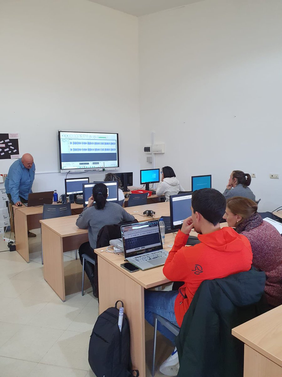 CFIE_Avila's tweet photo. Seguimos investigando con Audacity en @CRAAltoGredos de la mano de José Luis Sanz https://t.co/3AFijdSJNh
