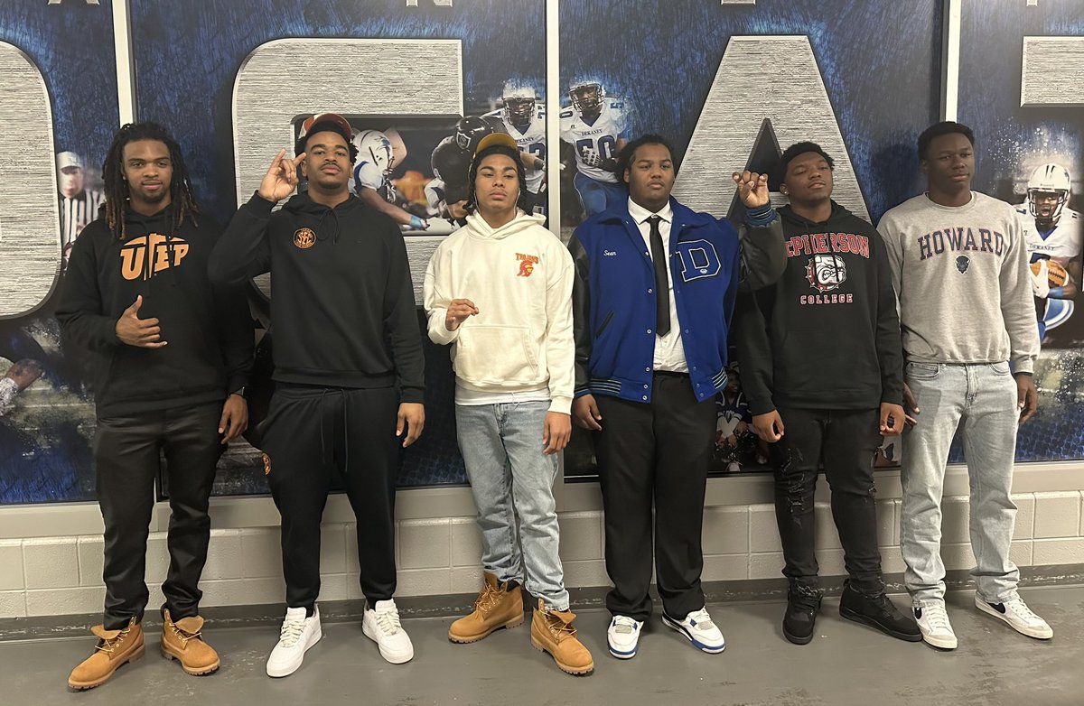 Gerry Hamilton (@ghamiltonotf) on Twitter photo OnTexasFootball at Dekaney High for Signing Day celebration… <a href="/Nick_Townsend__/">Nicholas Townsend</a> (signed in December officially) OnTexasFootball at Dekaney High for Signing Day celebration… <a href="/Nick_Townsend__/">Nicholas Townsend</a> (signed in December officially)