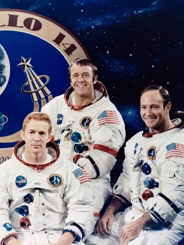 TheBygoneTimes_'s tweet photo. On this day, February 5, 1971, Apollo 14, the third crewed American mission to land on the Moon. https://t.co/J2UnRS2MNI