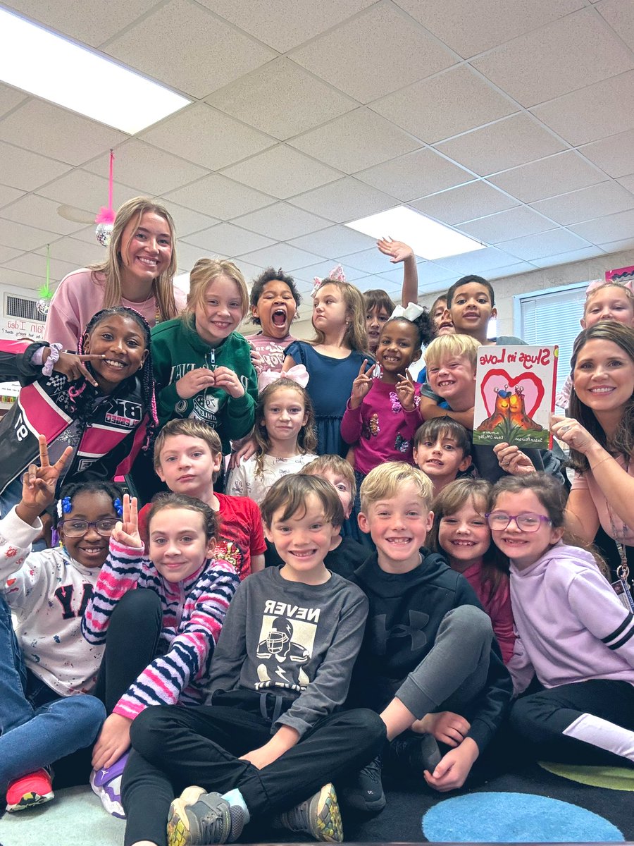 Jodi Mitchell (@mrsmitchell_mes) on Twitter photo 🌎📕Read Aloud #2 with some super 2nd graders!📕🌎 <a href="/MunfordElem/">Munford Elementary</a> <a href="/TCBOE/">Talladega Co Schools</a> <a href="/Alabama_Reading/">ARI / The Alabama Reading Initiative, ALSDE</a> <a href="/litworldsays/">LitWorld</a> 🌎📕Read Aloud #2 with some super 2nd graders!📕🌎 <a href="/MunfordElem/">Munford Elementary</a> <a href="/TCBOE/">Talladega Co Schools</a> <a href="/Alabama_Reading/">ARI / The Alabama Reading Initiative, ALSDE</a> <a href="/litworldsays/">LitWorld</a>