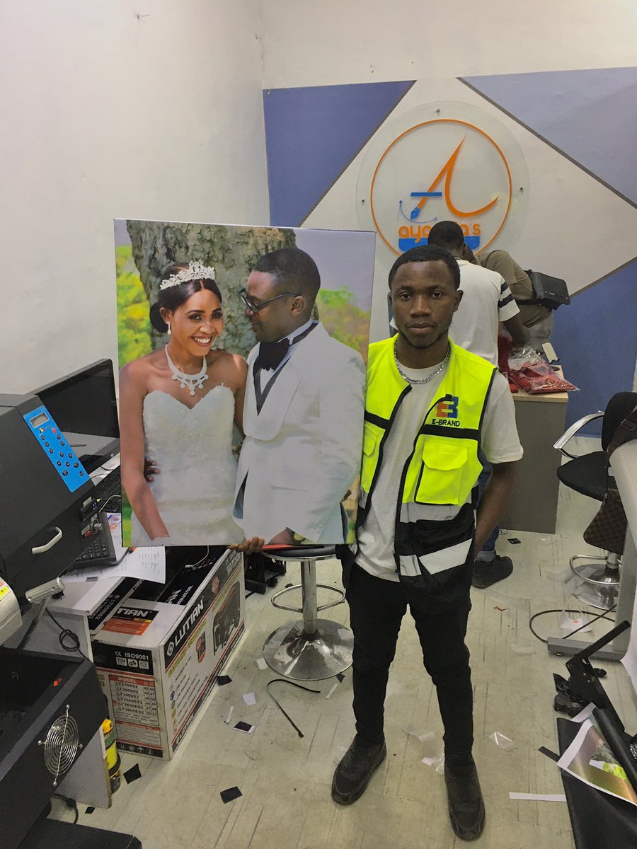 ‼️‼️PORTRAITS 20% OFF‼️‼️
❤️❤️VALENTINE PROMO❤️❤️

40x60……….k250 ❌now at k180✅
55x77…………k350 ❌now at k280✅
65x85………k450 ❌now at k360✅
70x100……..k550 ❌now at k440✅
100x150……k750 ❌now k600✅

Contact us on WhatsApp using 0974608750 for quick response