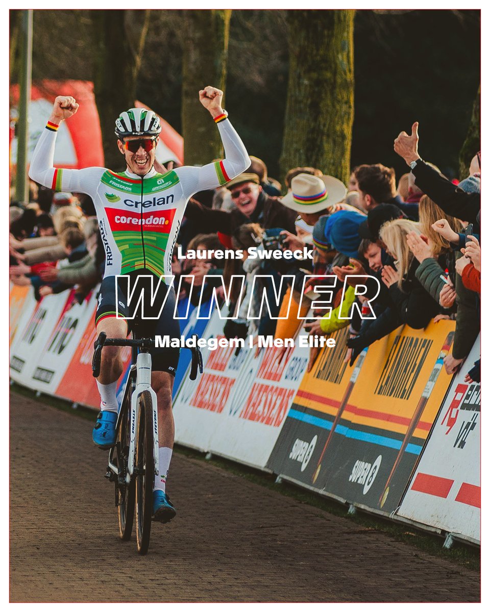 Made the difference on the last lap. Laurens Sweeck takes his third win at the Parkcross in Maldegem! 🏆 #Parkcross #Maldegem #ExactCross